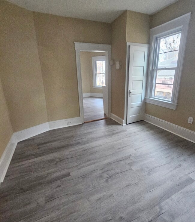 Foto del edificio - 1713 Jefferson Ave