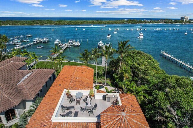 Building Photo - 18899 SE Jupiter Inlet Way
