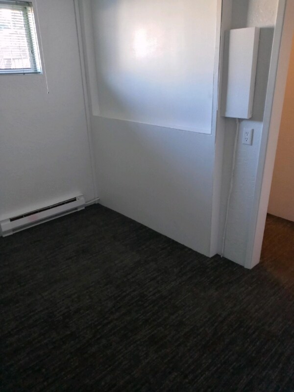 Foto del edificio - 1305 E 1st St