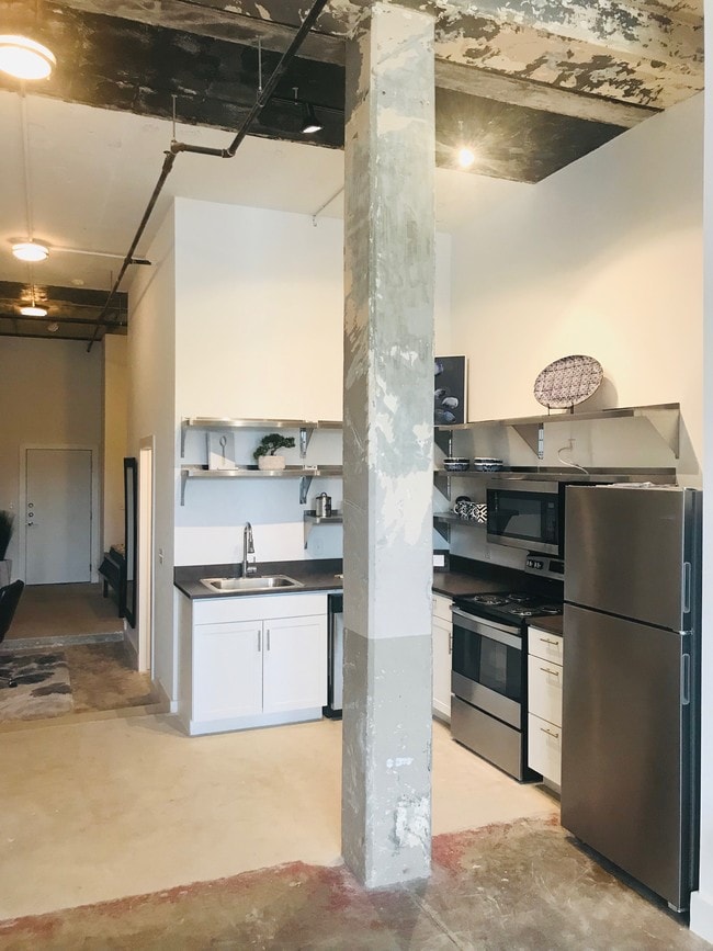 Model Kitchen - South Side Living and Maker Spaces
