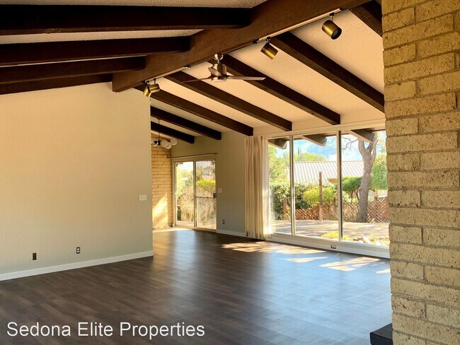 Foto del edificio - 3 br, 2 bath House - 20 Rolling Hills Place