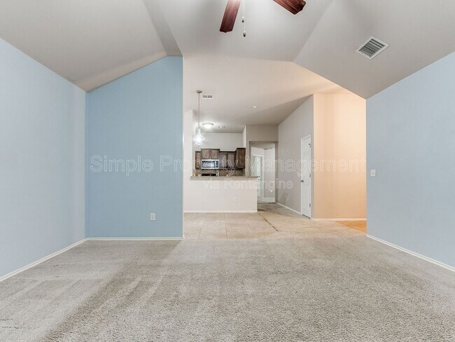 Foto del edificio - 2328 NW 196th Terrace