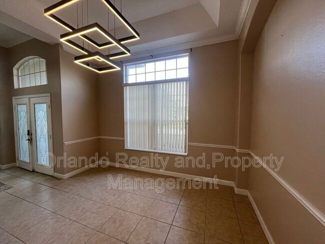 Building Photo - 2742 Cardassi Dr