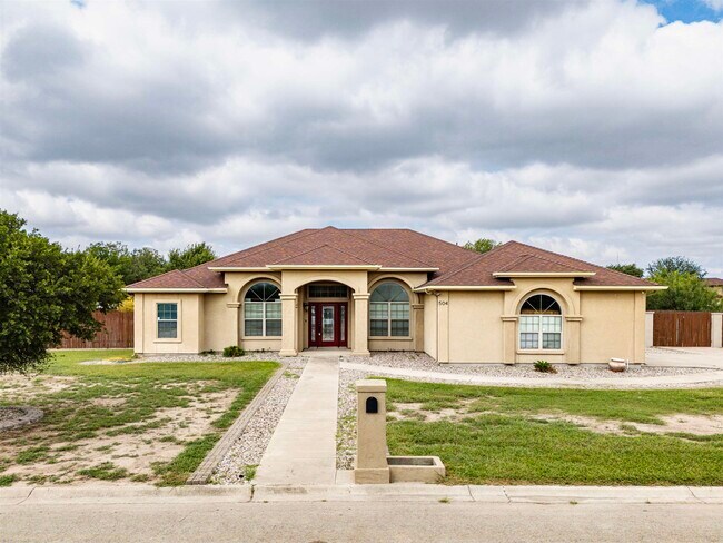 Foto del edificio - 504 Boulder Ridge Dr