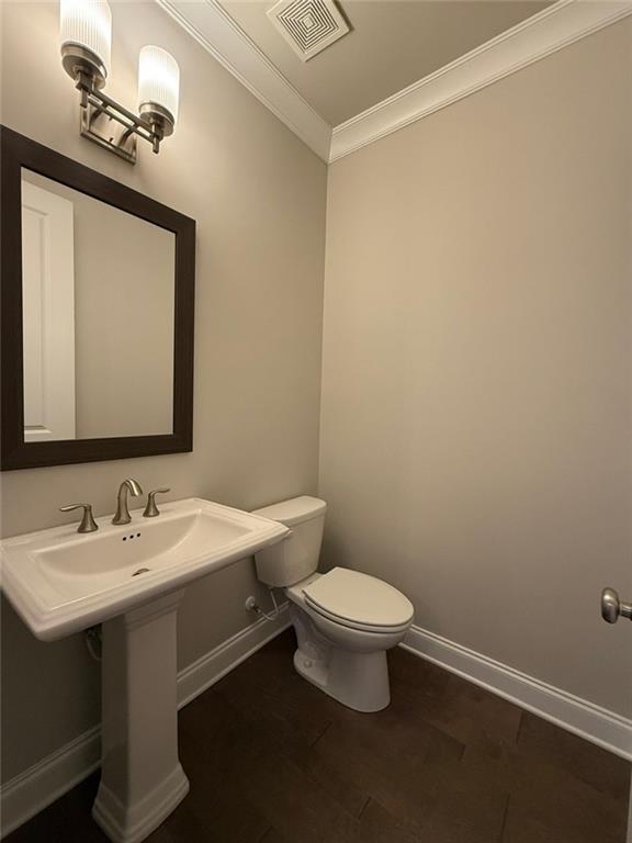 Building Photo - 6440 Bellmoore Park Ln