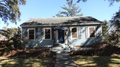 Building Photo - 115 Seville Blvd