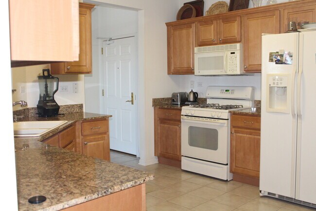 Foto del edificio - 1950 Farnsworth Ln