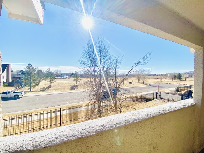 Building Photo - 3770 Strawberry Field Grove