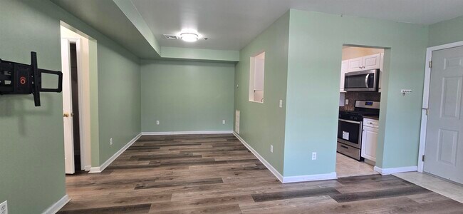 Foto del edificio - 280 Grand Ave
