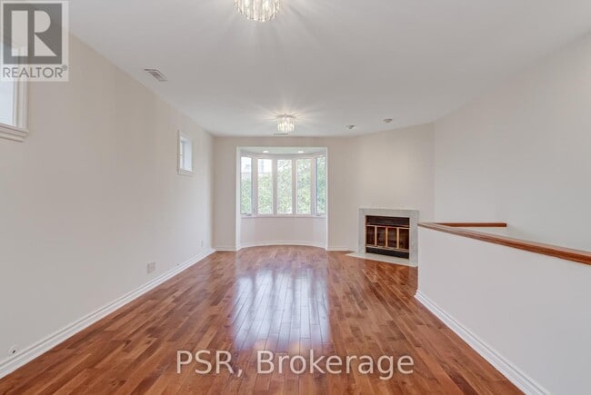Building Photo - 110 Braemar Ave