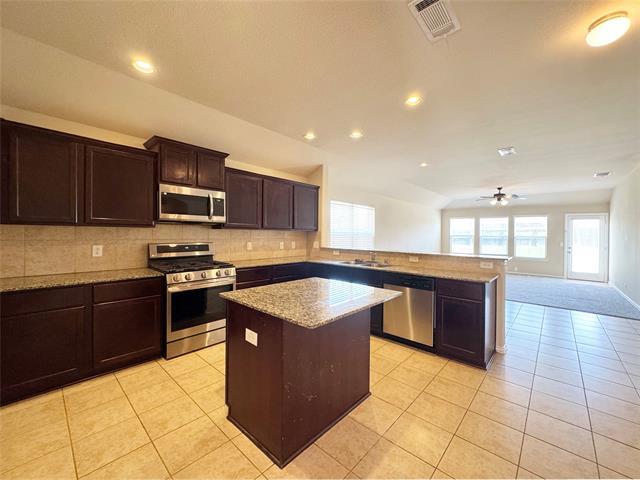 Foto del edificio - 1809 Sparrow Ln