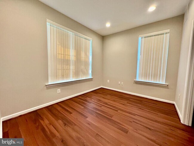 Foto del edificio - 18322 Woodhouse Ln
