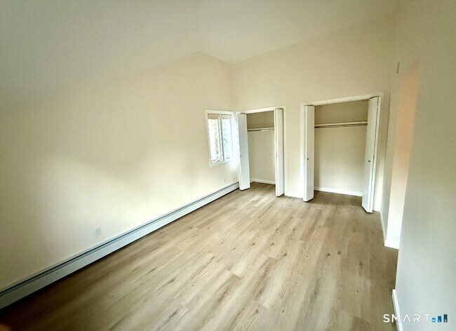 Foto del edificio - 11 Byrne Ct