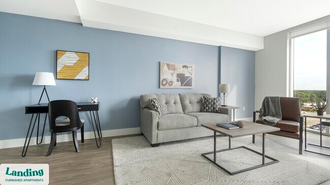 Building Photo - 1950 Mayfair St