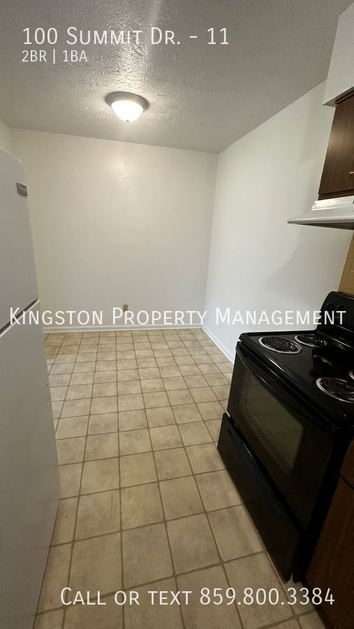 Building Photo - 100 Summit Dr