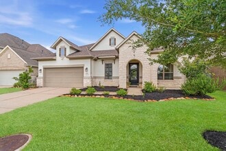 Building Photo - 21723 Albertine Dr