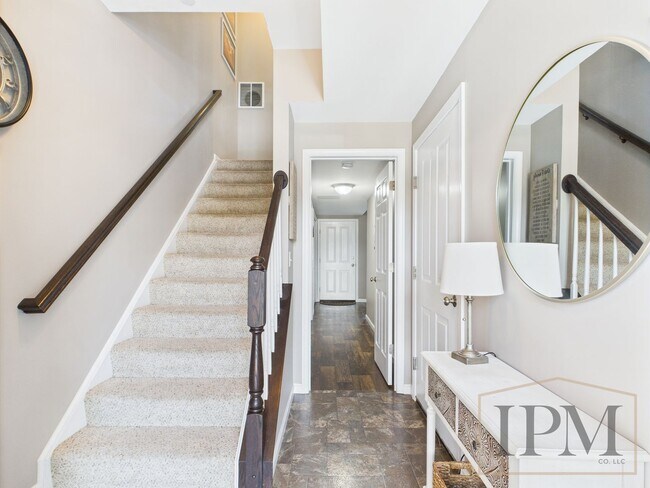 Foto del edificio - Coming Soon- Modern 3 Bedroom, 2.5 Bath To...