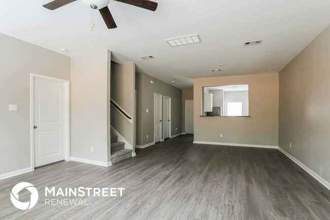 Building Photo - 27088 Leonardo Dr