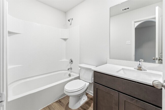 Foto del edificio - 13622 Logan Pass Dr