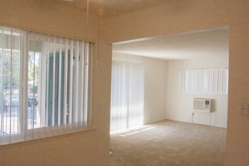 Foto principal - 7511 Sunset Ave