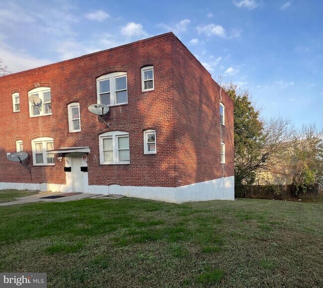 Foto del edificio - 3919 Pascal Ave