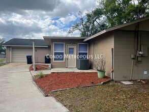 Building Photo - 7924 Sun Vista Way