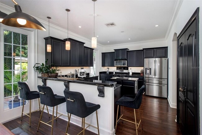 Building Photo - 1907 Garvin St