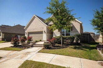 Building Photo - 15219 Armadillo Lookout Trail