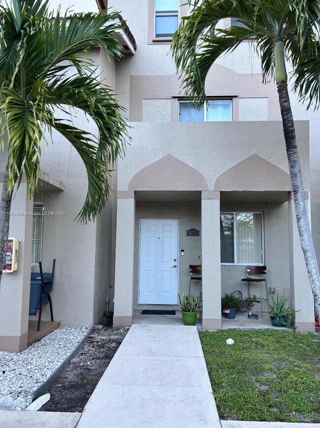 Building Photo - 14054 NW 17th Ave
