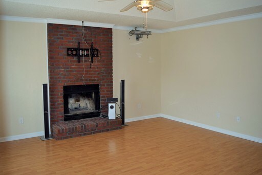 Building Photo - 116 Radford Cir