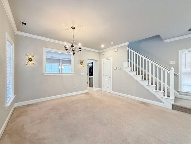 Building Photo - 7754 Acc Blvd