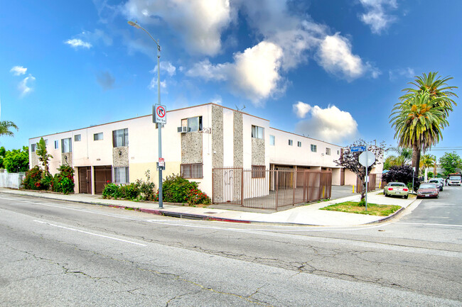 Foto del edificio - 10520 S Figueroa St