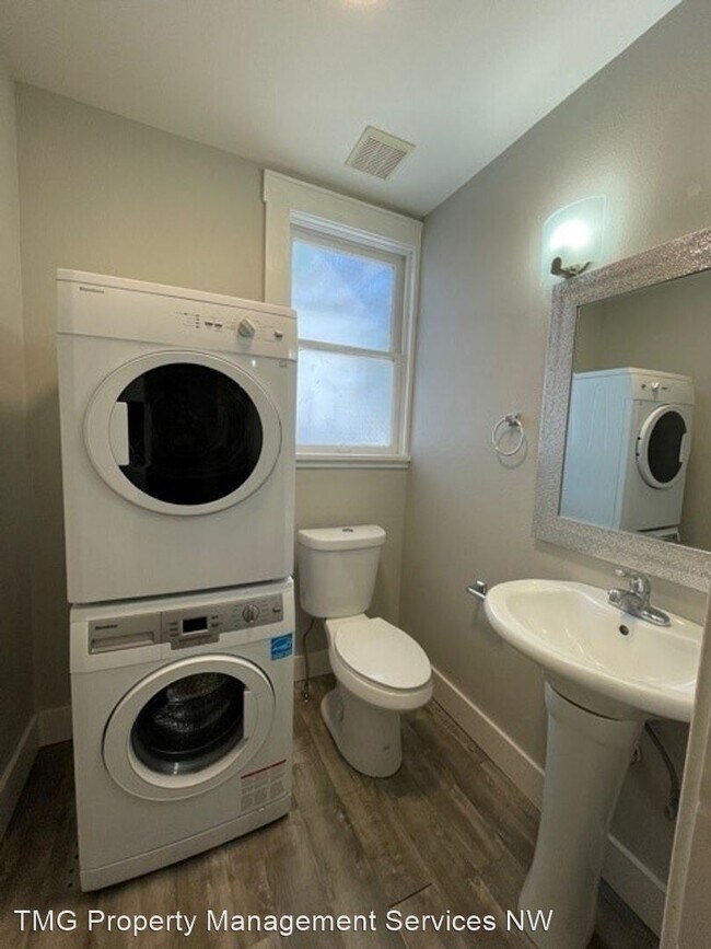 Foto del edificio - 2724 N Ainsworth St