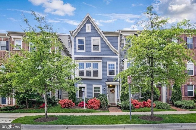 Photo - 11882 Country Squire Way Unit Townhome
