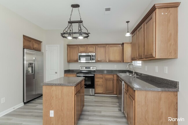 Building Photo - 6702 Chieftain Drive, Charlotte, NC 28216