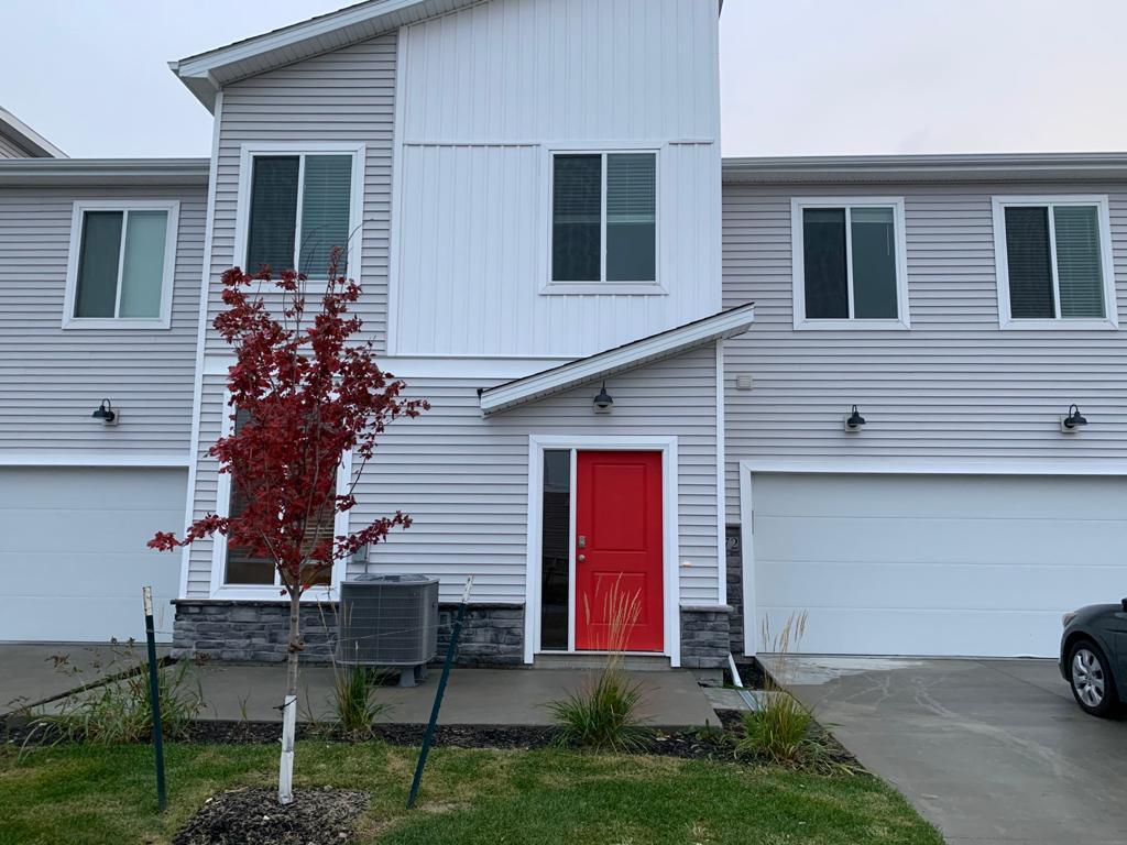 872 NE Iris Ave, Waukee, IA 50263 Townhome Rentals in Waukee IA