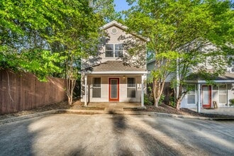 Building Photo - 112 W Gillespie St