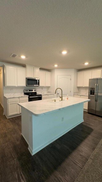 Foto del edificio - 920 Riley Rd