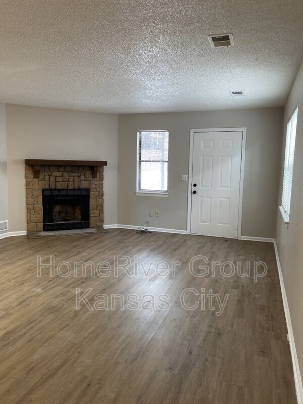 Foto del edificio - 8704 NW 82 Terrace