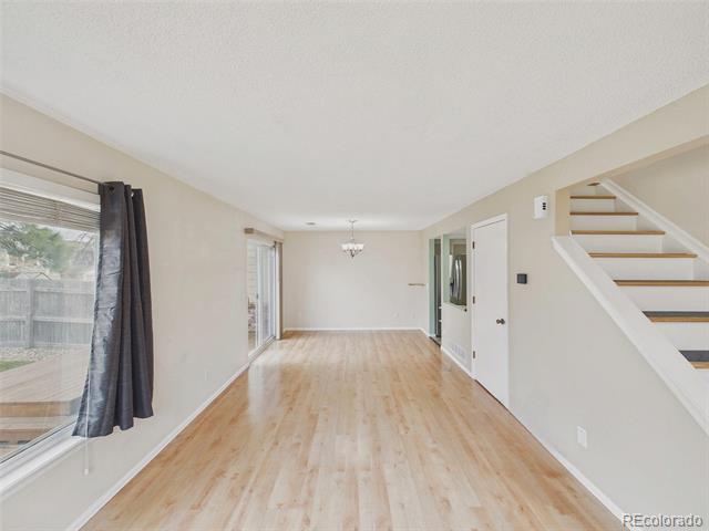 Foto del edificio - 12610 Elm St