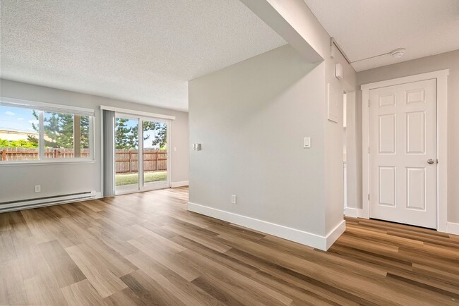 Foto del interior - LOW RENTS | Unionaire Apartments | NEW MANAGER!