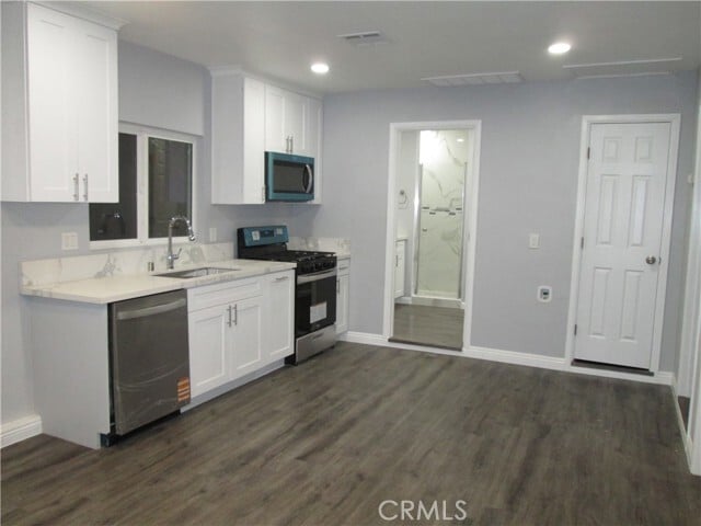 Foto del edificio - 852 N Davidson Ave