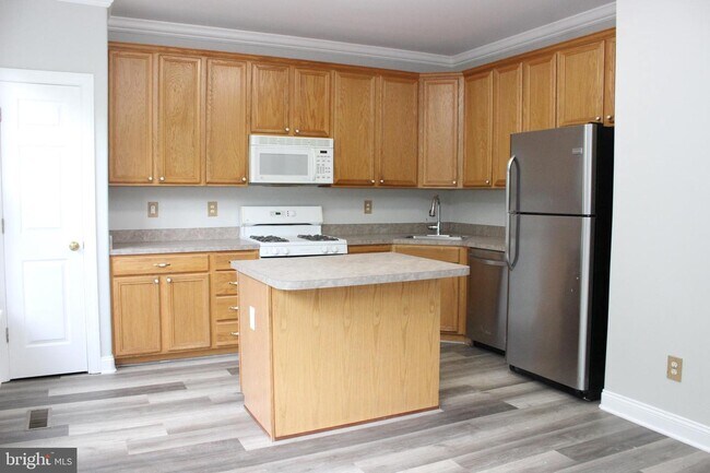 Building Photo - 8711 Chorley Way