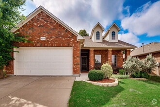 Building Photo - 4032 Martinsburg Dr