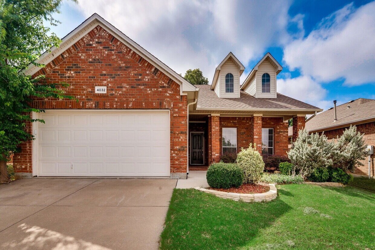 Foto principal - 4032 Martinsburg Dr