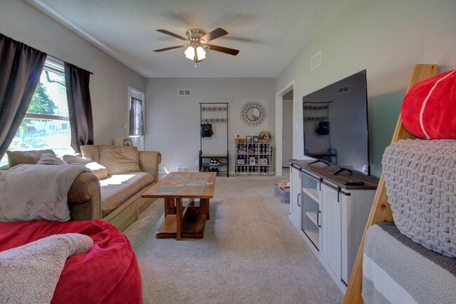 Foto del edificio - 3 bed home