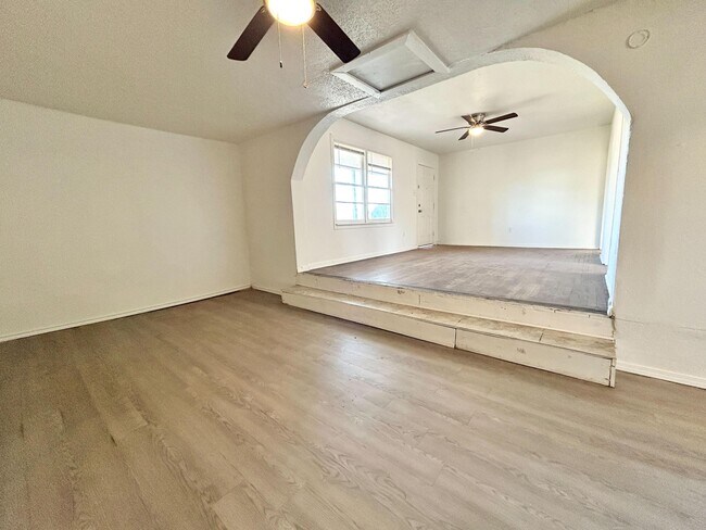 Foto del edificio - 2803 2nd St