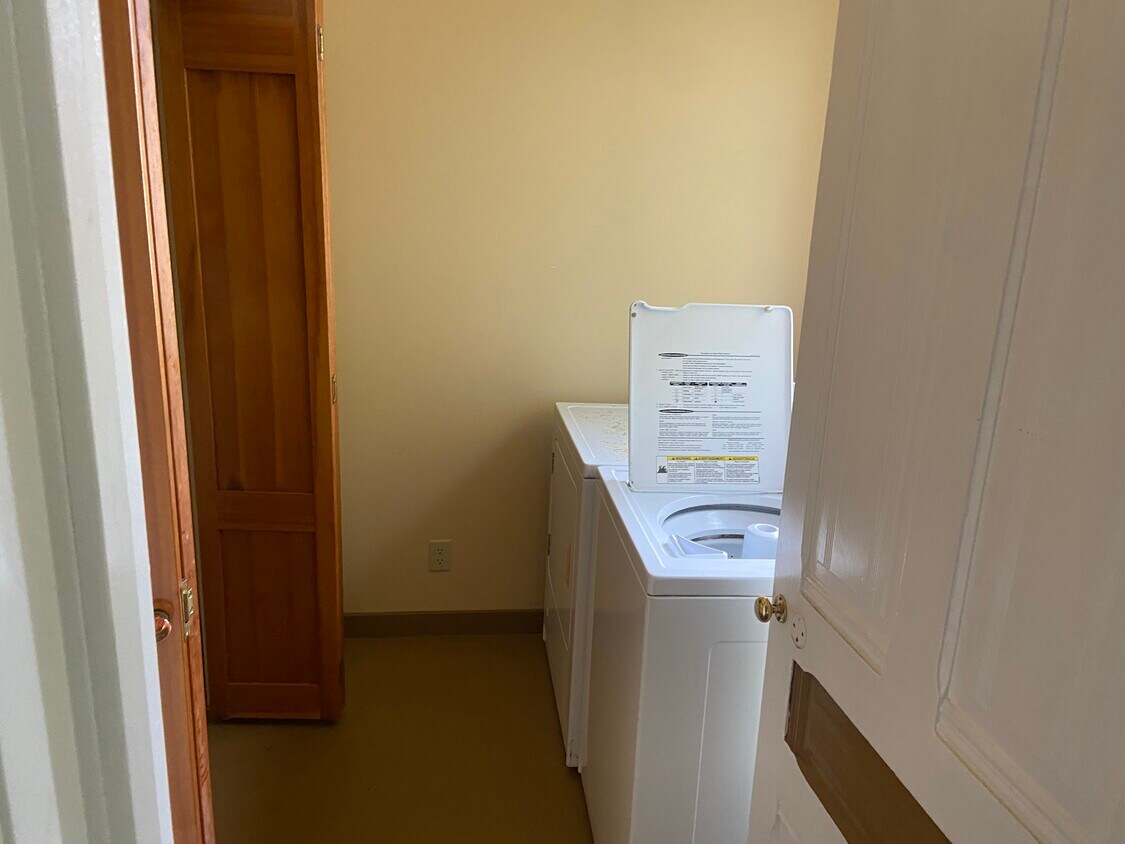 Foto principal - 2312 I St