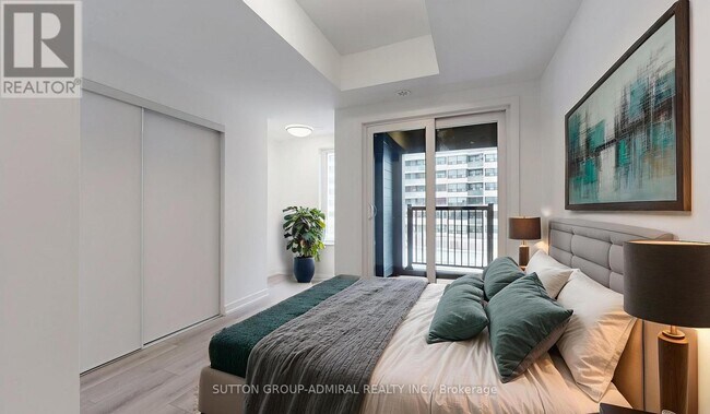 Photo du bâtiment - 3069 Pharmacy Ave