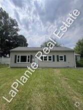 Building Photo - 748 Weston St
